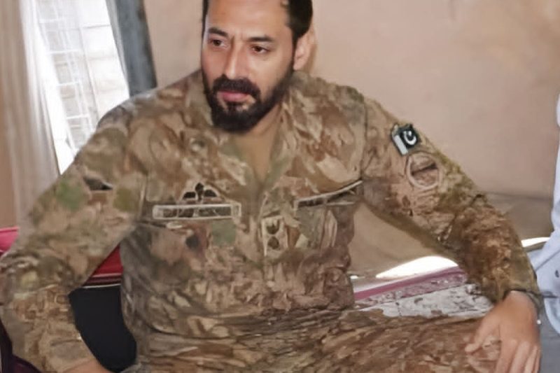 بنوں میں شہید ہونے والے لیفٹیننٹ کرنل شہزادہ گل فراز۔۔۔۔۔؟